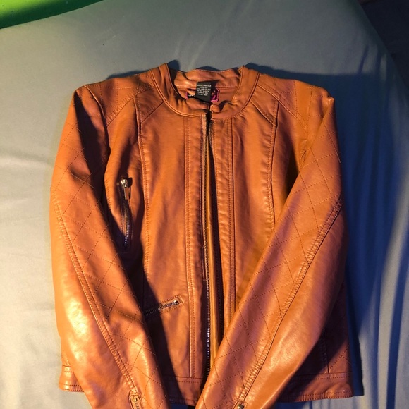“Say What?” Polyester faux leather jacket - Picture 3 of 6
